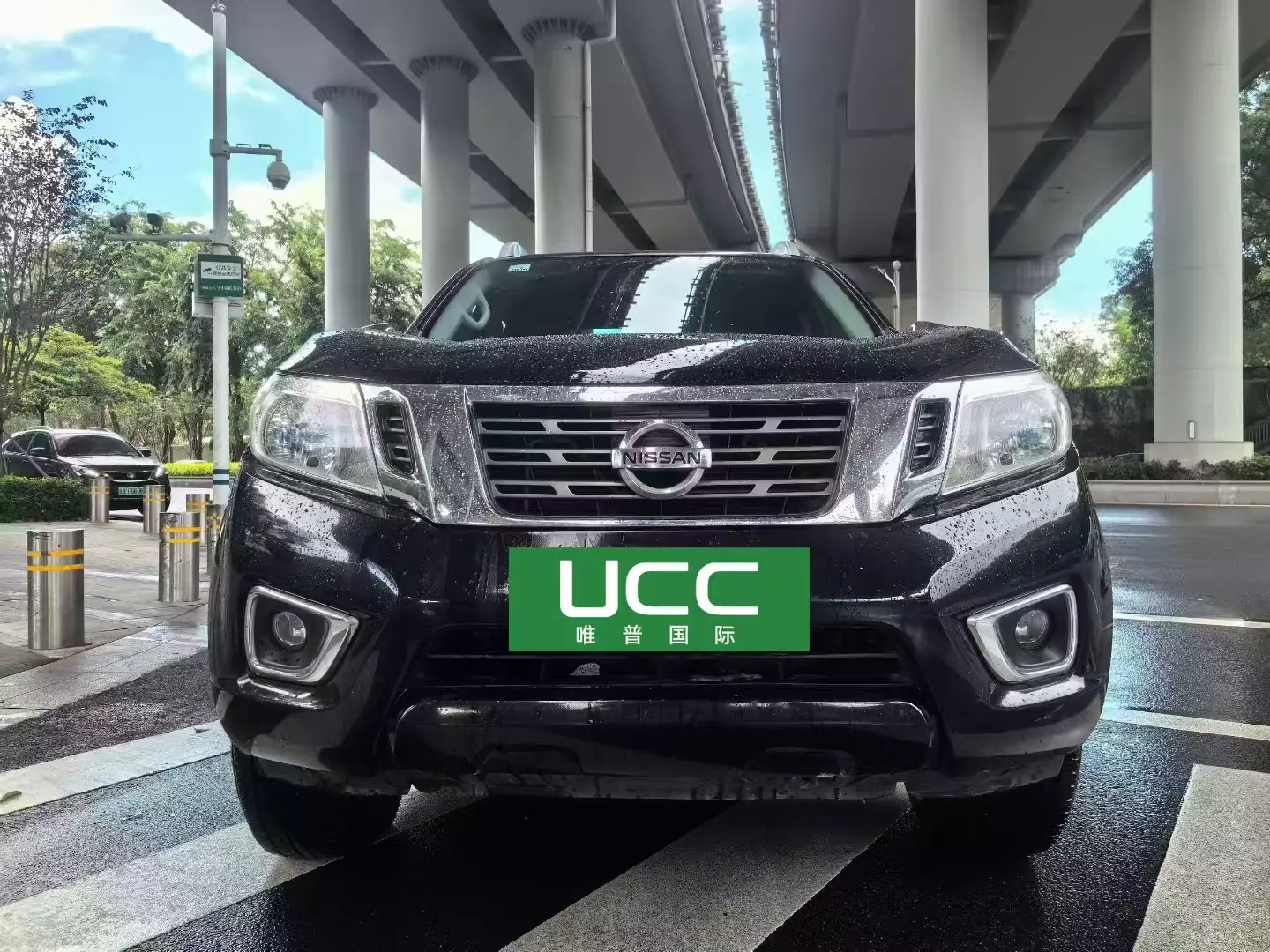 Nissan Navara 2017 2.5L Automatic 2WD Luxury Edition QR25