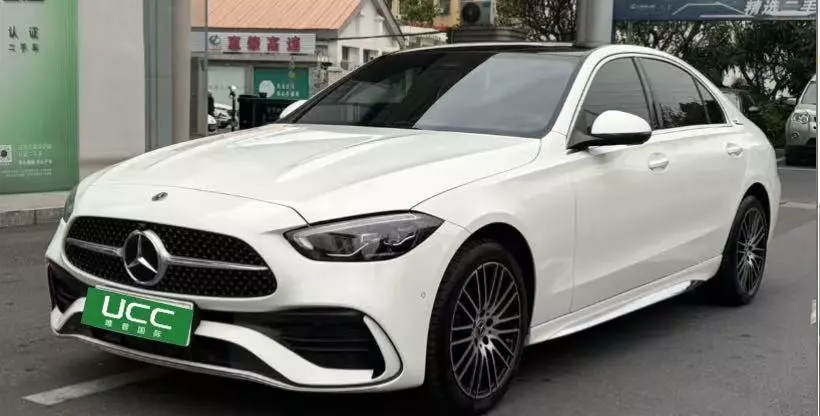 Mercedes Benz C-Class 2024 facelift 3 C 260 L Sport