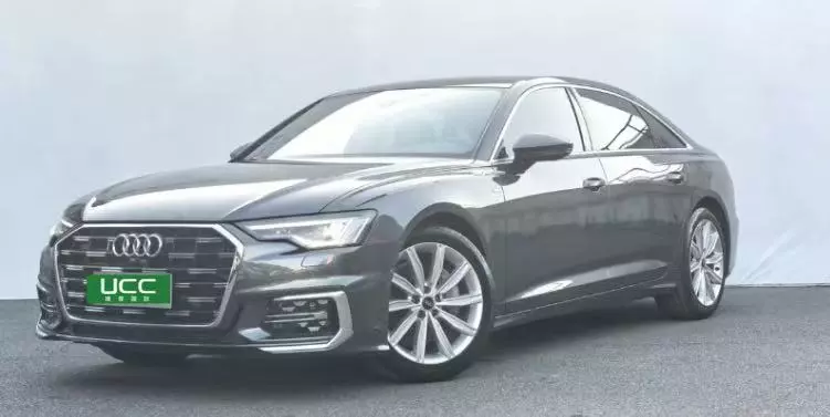 Audi A6L 2024 45 TFSI Ultimate Selection Dynamic Model