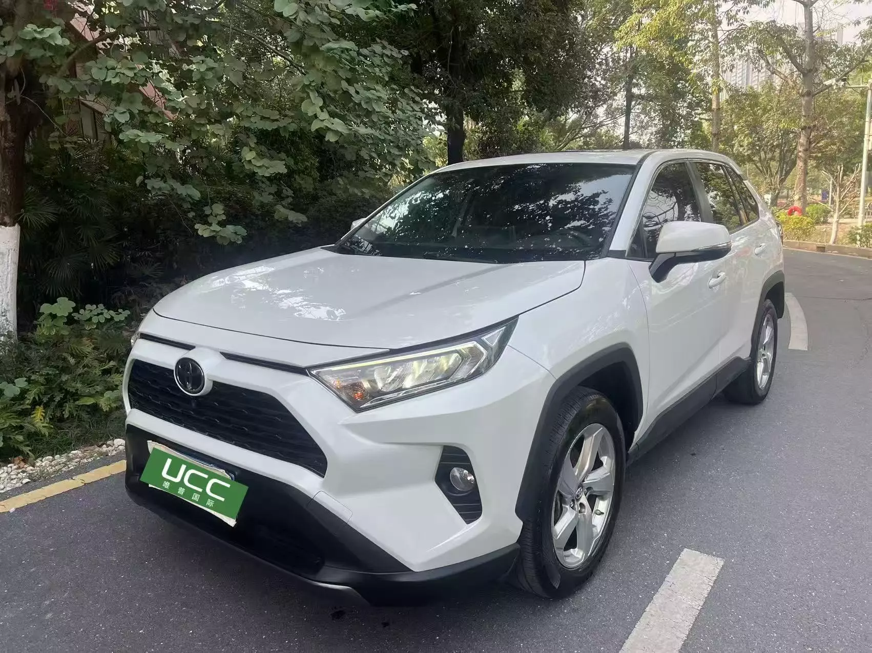 Toyota RAV4 Rongfang 2021 2.0L CVT 2WD Fashion Edition(EXW NANSHA USD15,200)