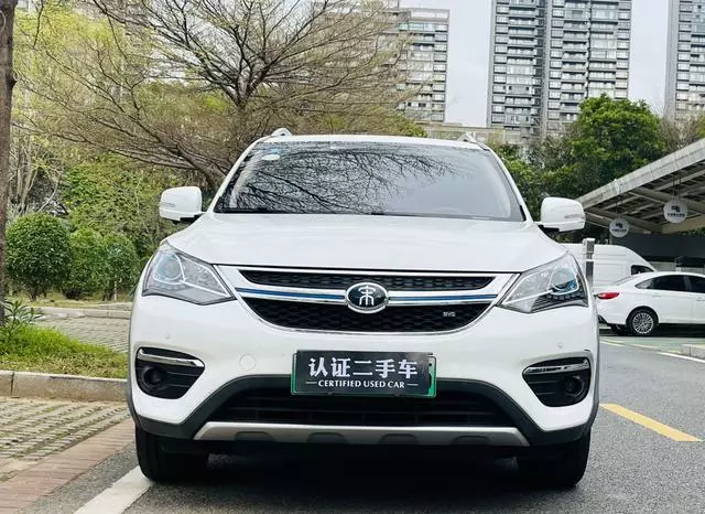 Song DM 2017 1.5TID full-time four-wheel drive luxury model